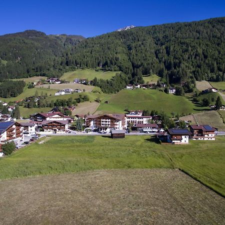 Hotel Stubaierhof Neustift im Stubaital Ngoại thất bức ảnh